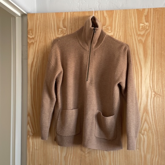 Madewell long sleeve camel color sweater with zipper - Picture 2 of 9